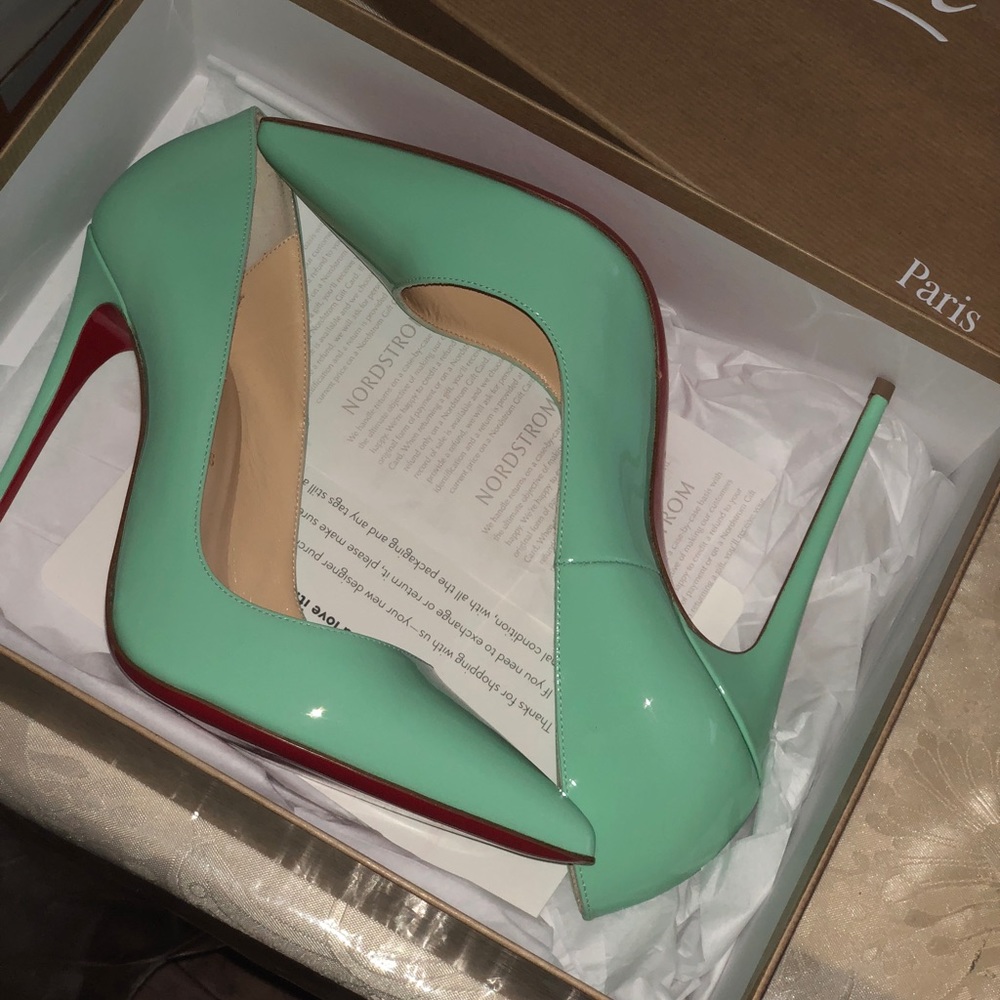 So Kate Christian Louboutin heels